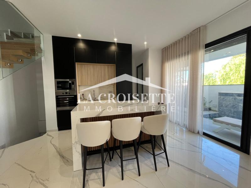 Villa meublée S+3 avec piscine à La Marsa